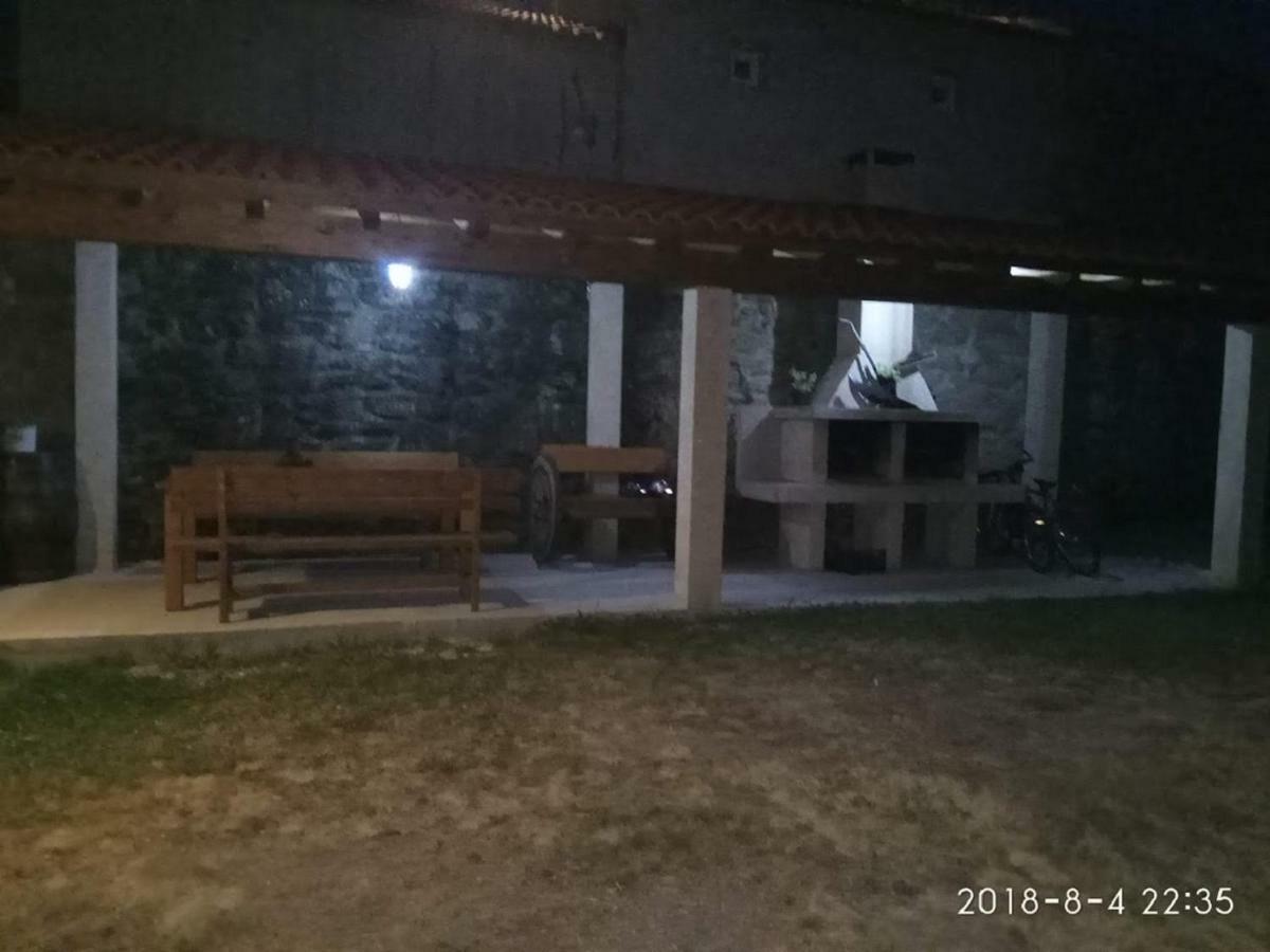 Ferienwohnung Casa Requiás Exterior foto